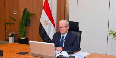 نائب رئيس مجلس الوزراء للشؤون الاقتصادية يترأس الجمعية العمومية للشركة القابضة للصناعات الكيماوية