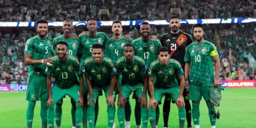 إبعاد ثلاثي الهلال ”المنتهي” عن منتخب السعودية.. غضب عارم تجاه العويس وسالم الدوسري ولاعب ثالث