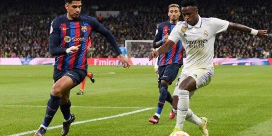 اختبار صعب لـ برشلونة أمام فياريال.. وريال مدريد يستضيف إسبانيول في الليجا