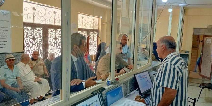 اقبال من المواطنين لإنهاء إجراءات التصالح فى مخالفات البناء