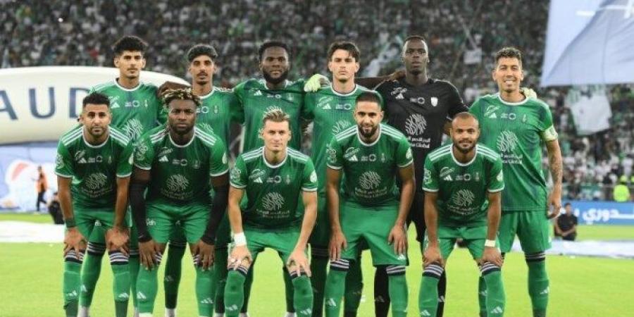 الأهلي يستعد لمواجهة الجندل في كأس خادم الحرمين اليوم