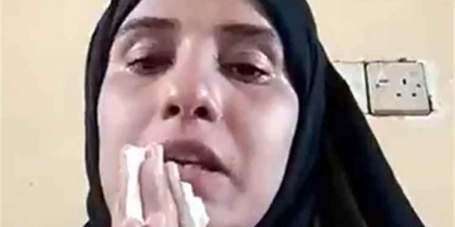 أول تعليق حكومي رسمي على واقعة التحرش بحق الناشطة ليلى المقطري في إدارة أمن حوثية