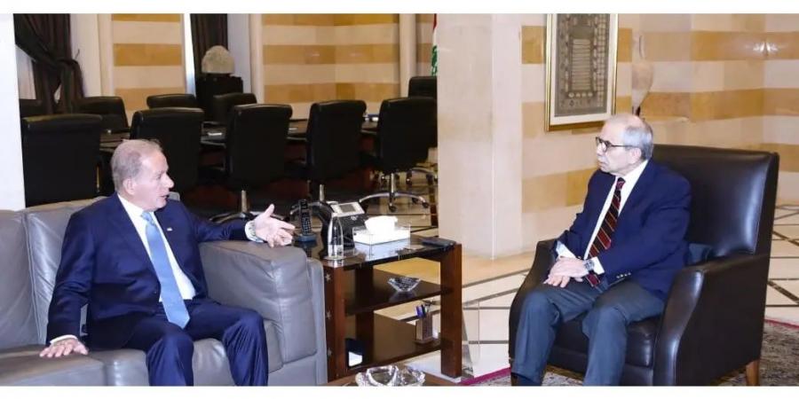 سلام بحث مع السفير الأميركي تنفيذ ما يُسمى الإطار الثلاثي والانسحاب الإسرائيلي من “المناطق التجريبية”