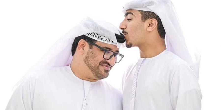 الإماراتيون يتصدرون مسارات التعليم والطالبات يحصدن المراكز الـ 4 الأولى