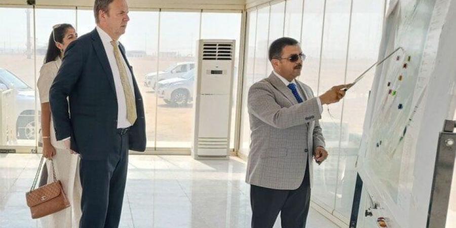 «اقتصادية قناة السويس» تبحث مع السفير البلجيكي فرص الاستثمار والتعاون بالمنطقة الجنوبية