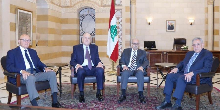رئيس الحكومة استقبل ميقاتي والسنيورة وتمام سلام وعرض معهم الاوضاع العامة