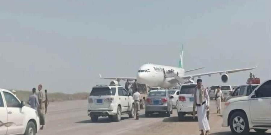 خبراء الحرس الثوري يصلون الحديدة وواشنطن ترفع التحذير