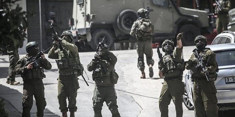 استشهاد فلسطينيين في قصف وإطلاق نار للاحتلال الإسرائيلي وسط وجنوب غزة
