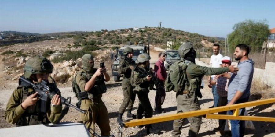 إصابة (4) فلسطينيين في اعتداءات المستعمرين على بلدة بيتا