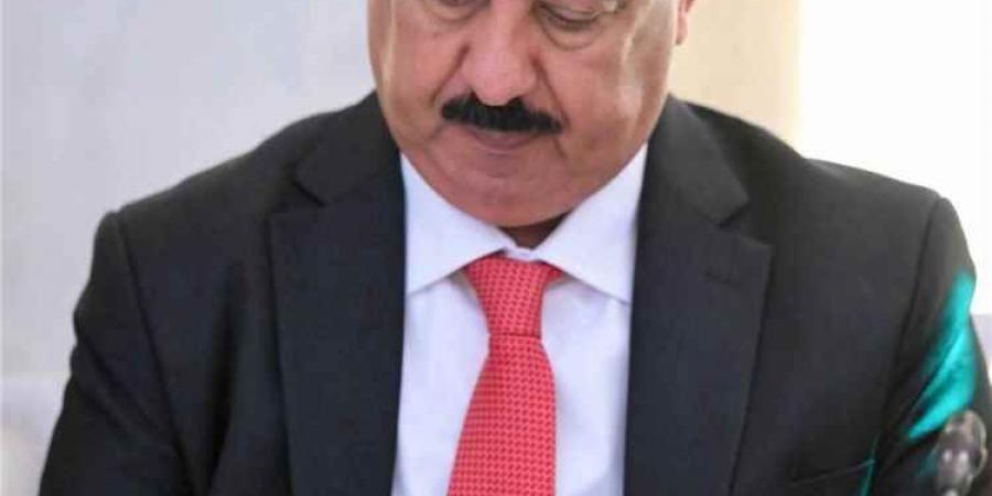 وزير النقل : معركة استعادة السيادة الوطنية تبدأ من باب المندب والمياه الإقليمية