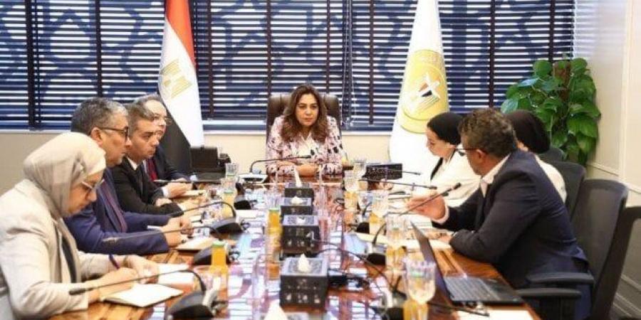 وزيرة التنمية المحلية تستعرض المخطط التنفيذي لمحمية نبق ومخرجات مشروع «جرين شرم»