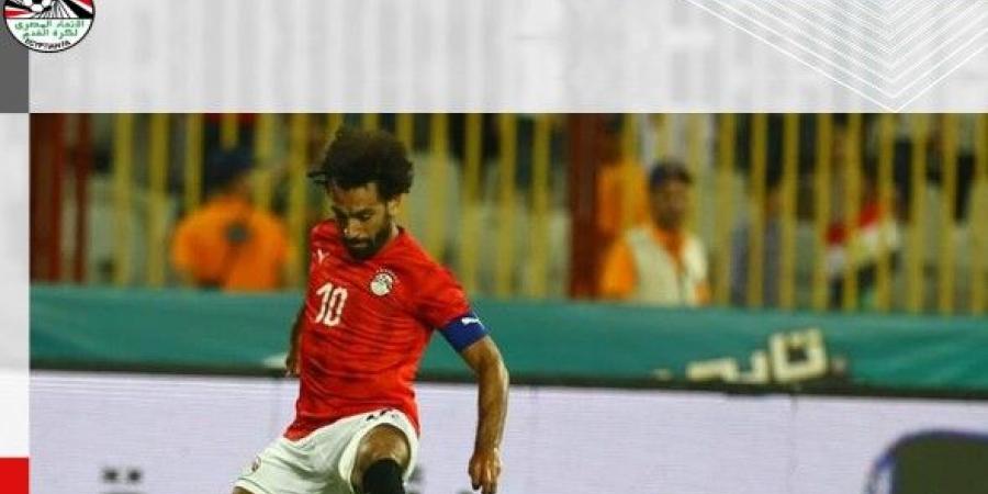 إصابة محمد صلاح تهدد مشاركته أمام أستون فيلا قبل كأس العالم 2026
