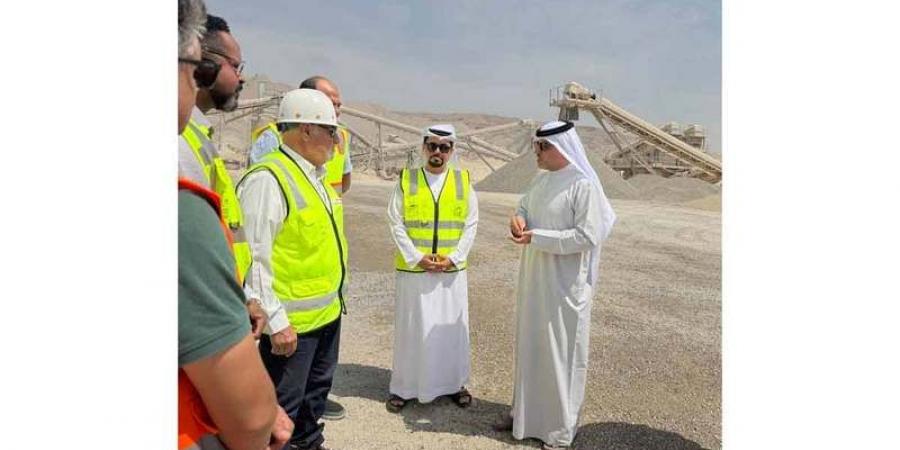 إغلاق 31 منشأة لبيع الحيوانات الأليفة والطيور والمشاتل على مستوى الدولة