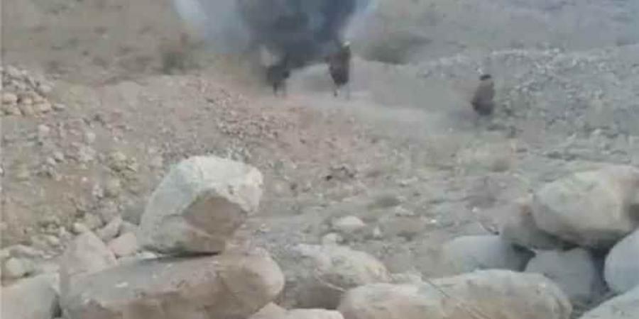 نجاة ثلاثة أطفال بأعجوبة من انفجار لغم حوثي في مأرب - [فيديو]