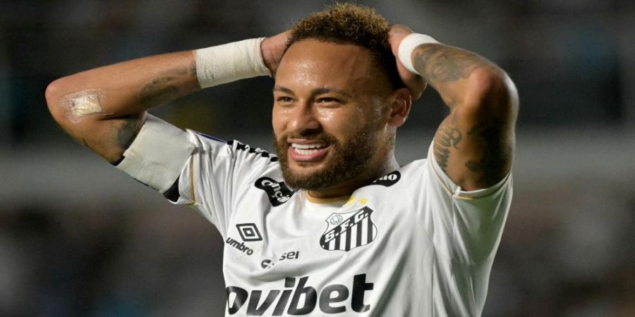 نيمار يعلن نهاية مشواره الدولي مع المنتخب البرازيلي