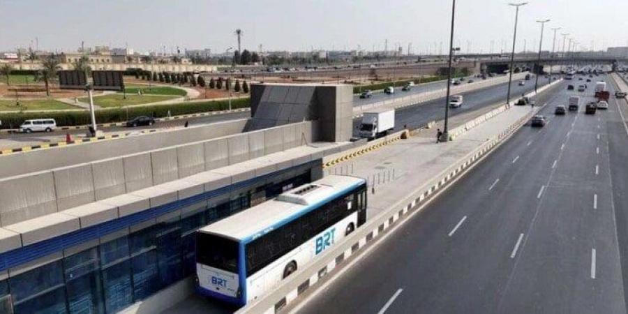 شركة «الأتوبيس الترددي» تكشف تفاصيل حادث الخصوص: السائق تجنب دهس أسرة