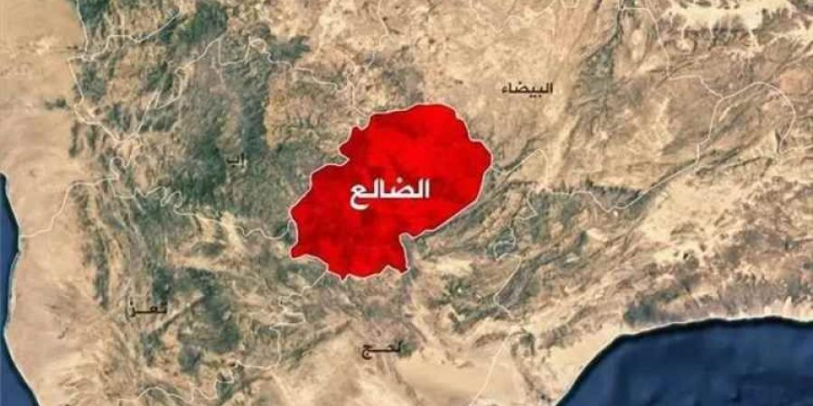 استشهاد وإصابة 3 جنود إثر قصف حوثي استهدف جبهة الفاخر شمالي الضالع