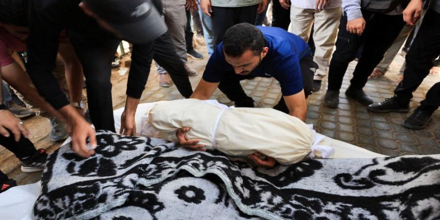 14 شهيدا بينهم طفل في قصف للاحتلال على مدينة غزة منذ فجر الأحد