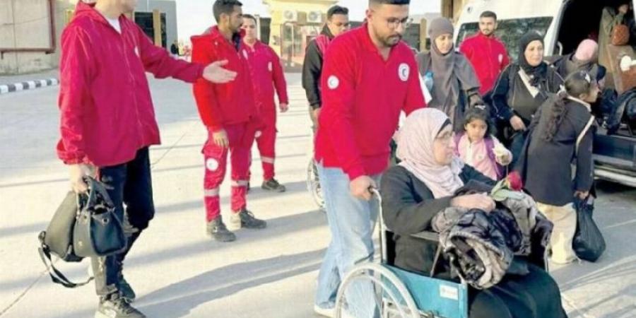 معبر رفح يستقبل الدفعة (69) من العائدين إلى القطاع