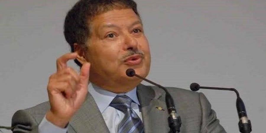 ذكرى رحيل أحمد زويل.. 10 سنوات على وفاة صاحب نوبل وعبقري الكيمياء