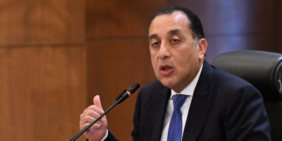 رئيس الوزراء يستعرض استراتيجية تطوير وتنمية مدن الساحل الشمالي الغربي
