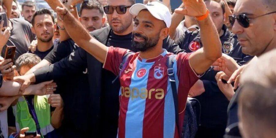 شعبية محمد صلاح على «إنستغرام» تفوق ناديه الجديد بـ36 مرة