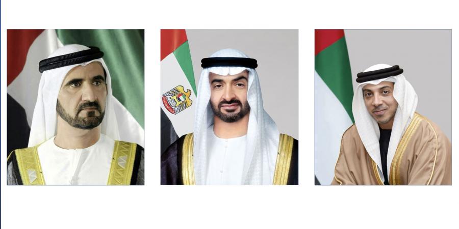 رئيس الدولة ونائباه يعزون خادم الحرمين بوفاة والدة صاحب السمو الملكي الأمير حمود بن سعود بن عبدالعزيز آل سعود