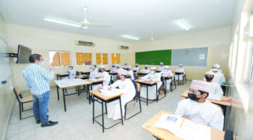 وفر فلوسك.. طريقة نقل الطلاب من المدارس الخاصة للحكومية في قطر 2024