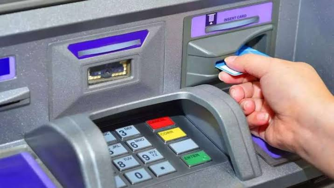 خطوات استعادة الأموال العالقة في ماكينة ATM