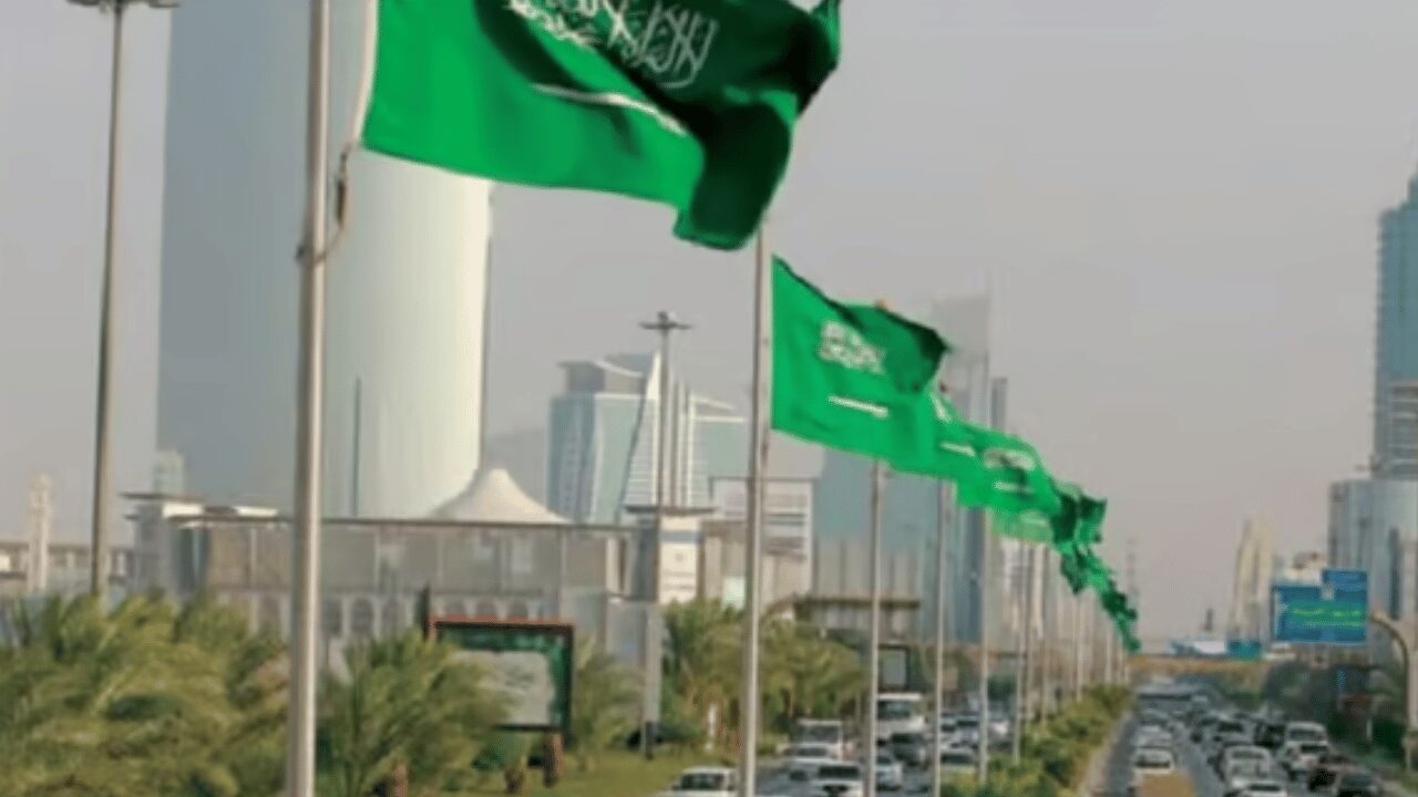 طقس السعودية اليوم الوطني للارصاد يتوقع هطول امطار رعدية ورياح علي بعض المناطق