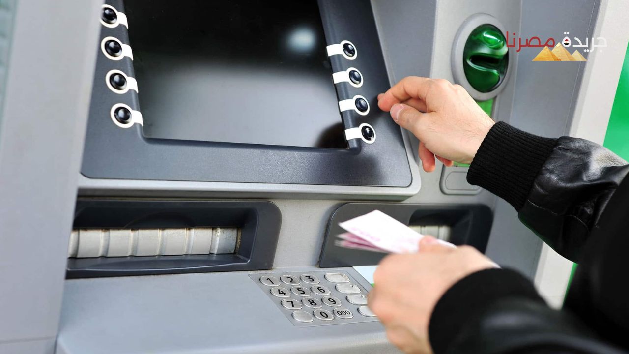 البنوك تتيح خدمة واي فاي لسحب الأموال من ماكينات ATM بشكل آمن